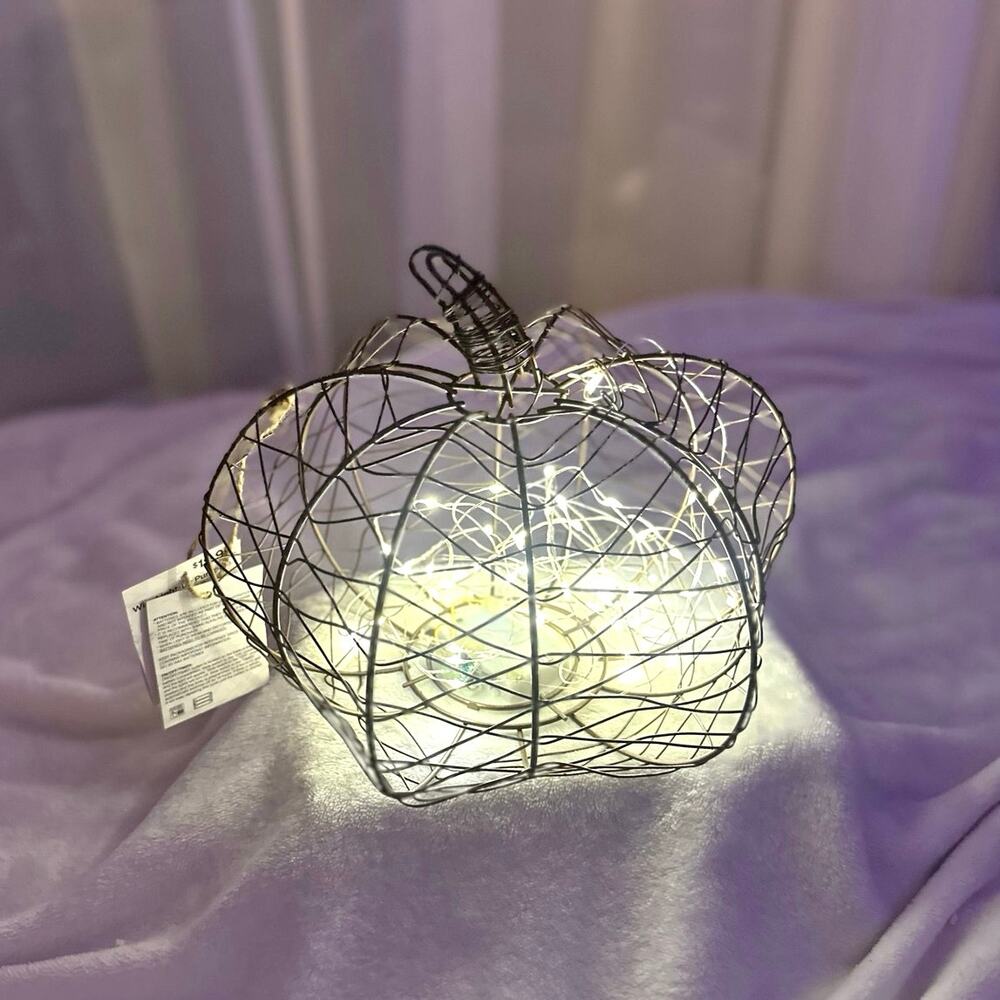 Light Up Wire Pumpkin 10” Gold Metal LED Fall Halloween Autumn Table Decor NWT